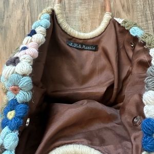 Vintage crochet flower handbag